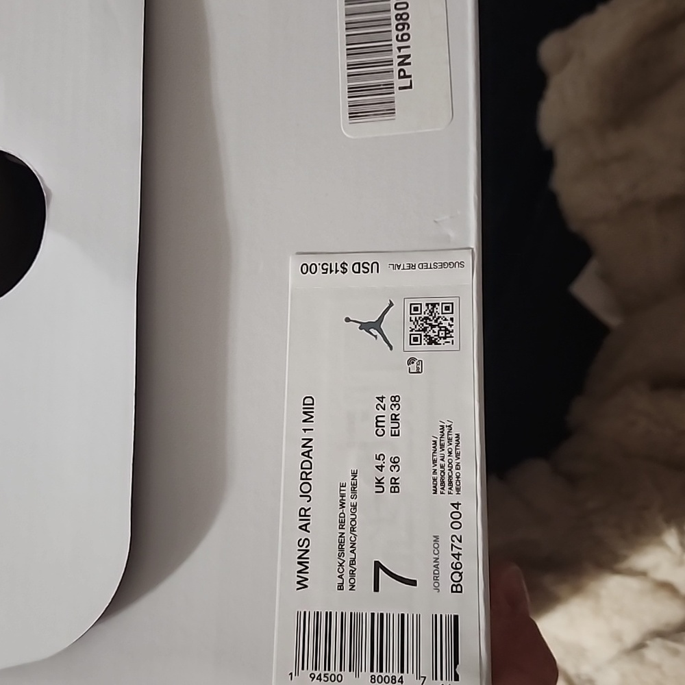 ❤️🖤Air Jordan 1 Mid Siren Red / Black❤️🖤 - Picture 13 of 13